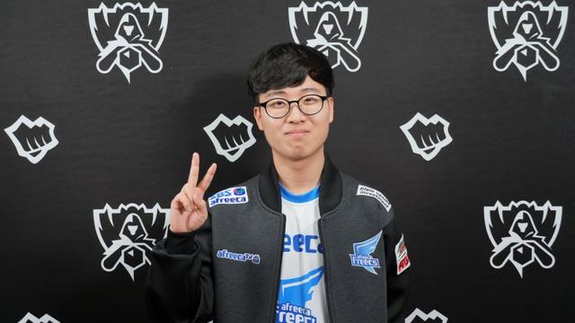 处于劣势 处于劣势