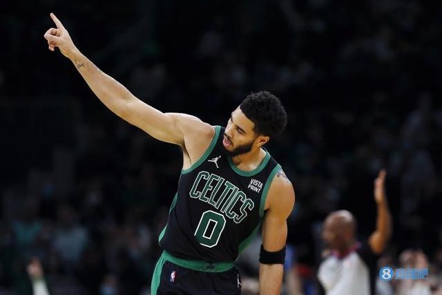 球员之间的 球员之间的